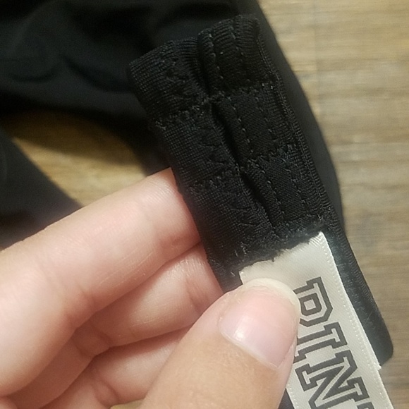 Victoria's secret bathing suit top - Picture 3 of 4